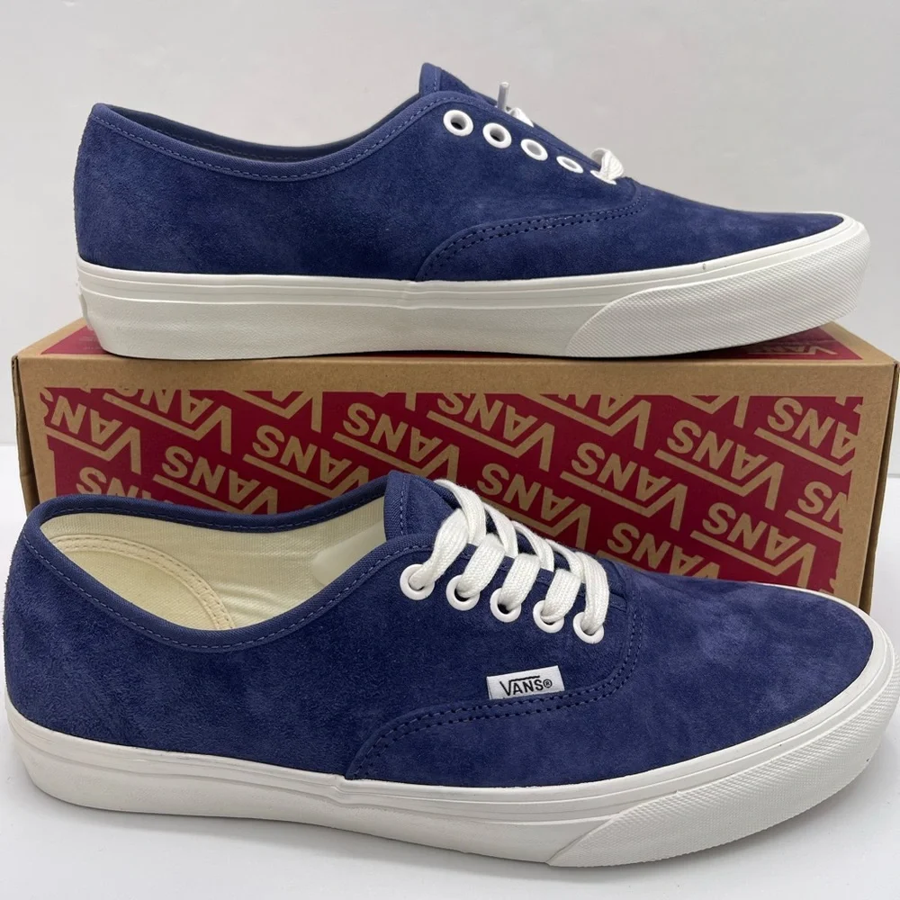 Vans WMNS Authentic
Pig Suede Deep Twilight Sneakers
VN000D7YEMT - Picture 1 of 16